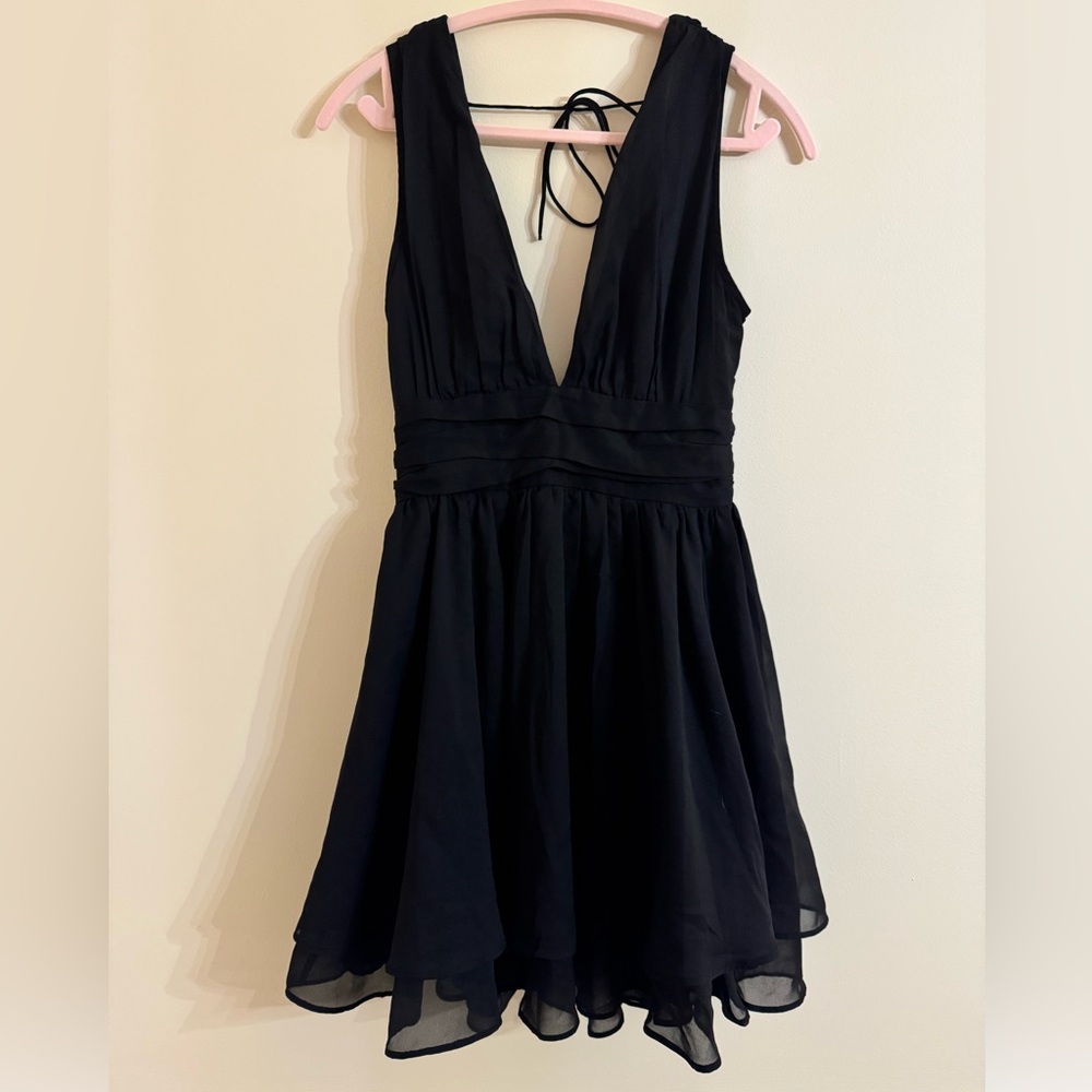 Abercrombie & Fitch Black Backless Mini Dress with Plunging V-Neck Size ST